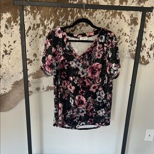 Floral Velvet V-Neck Top